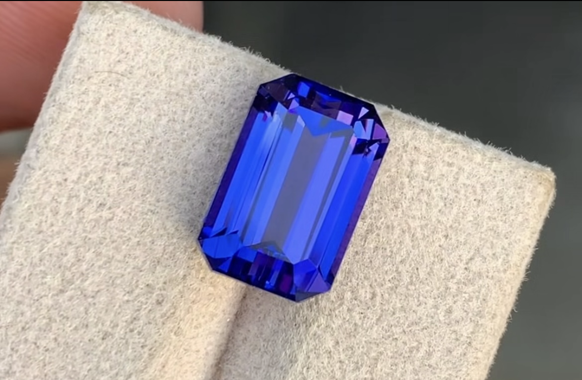 Royal Blue Tanzanite, Master Cut, 7.88ct