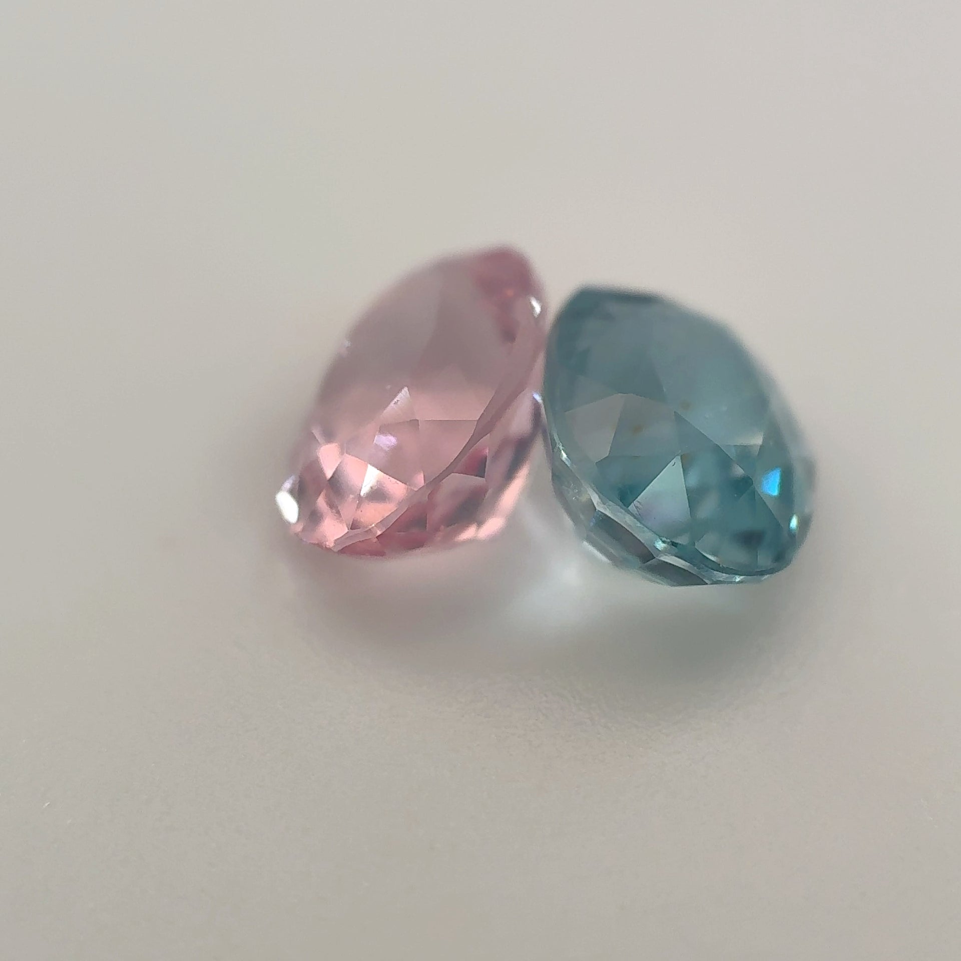 Aquamarine & Morganite Reverse Pair, Oval, 2.15ct