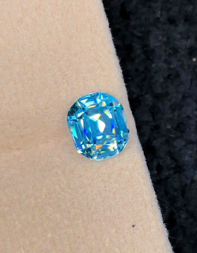 Blue Zircon, Cushion Cut, 1.91ct