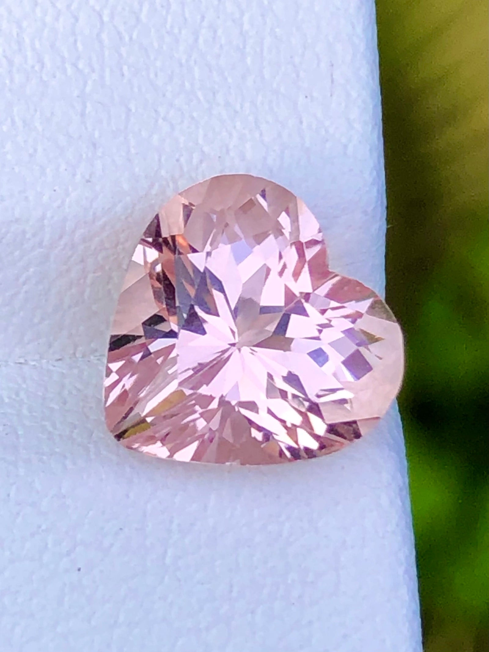 Pink Morganite, Heart Cut, 3.50ct