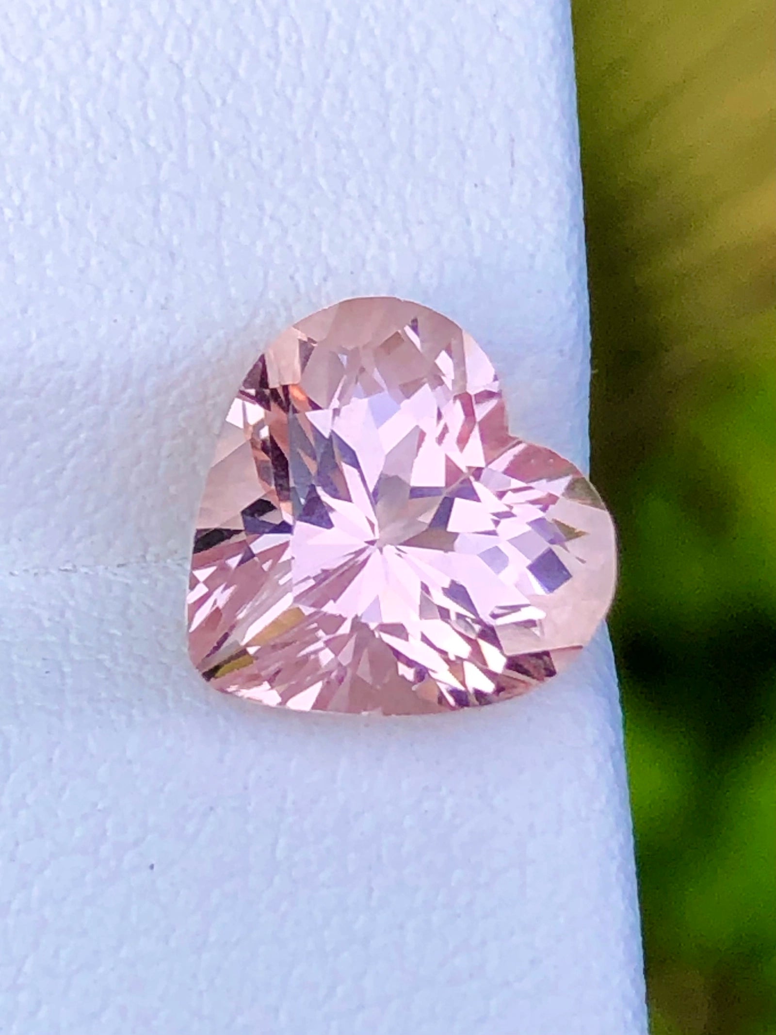 Pink Morganite, Heart Cut, 3.50ct