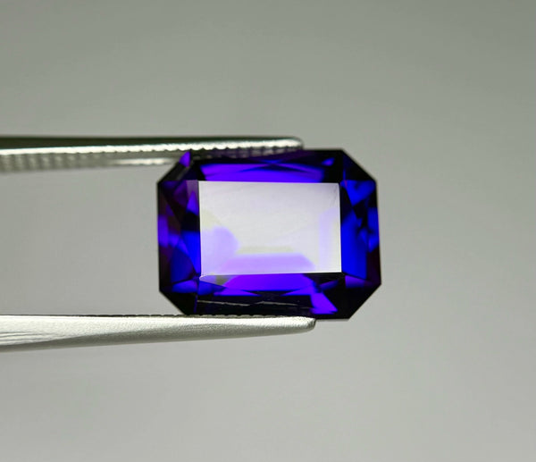 Siberian Amethyst, Precision Cut, 3.98ct