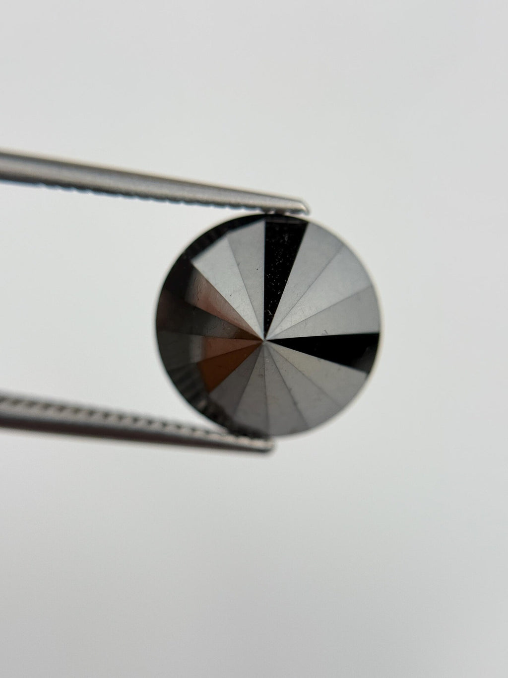 Black Diamond, Round Brilliant, 2.10ct