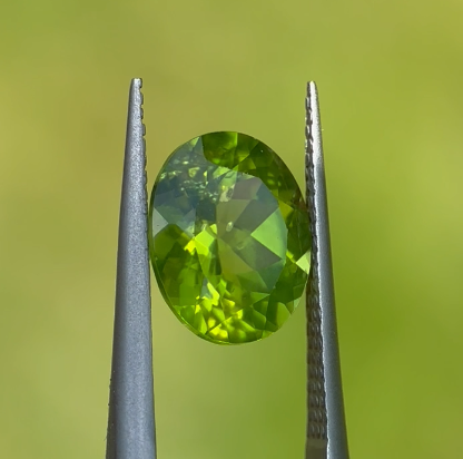 Peridot, Oval Cut, 3ct.