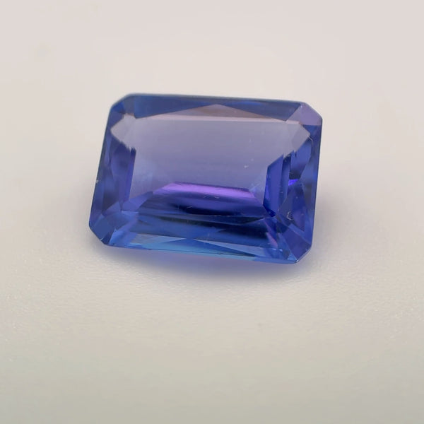 Violet Tanzanite, Emerald Cut, 2.61ct
