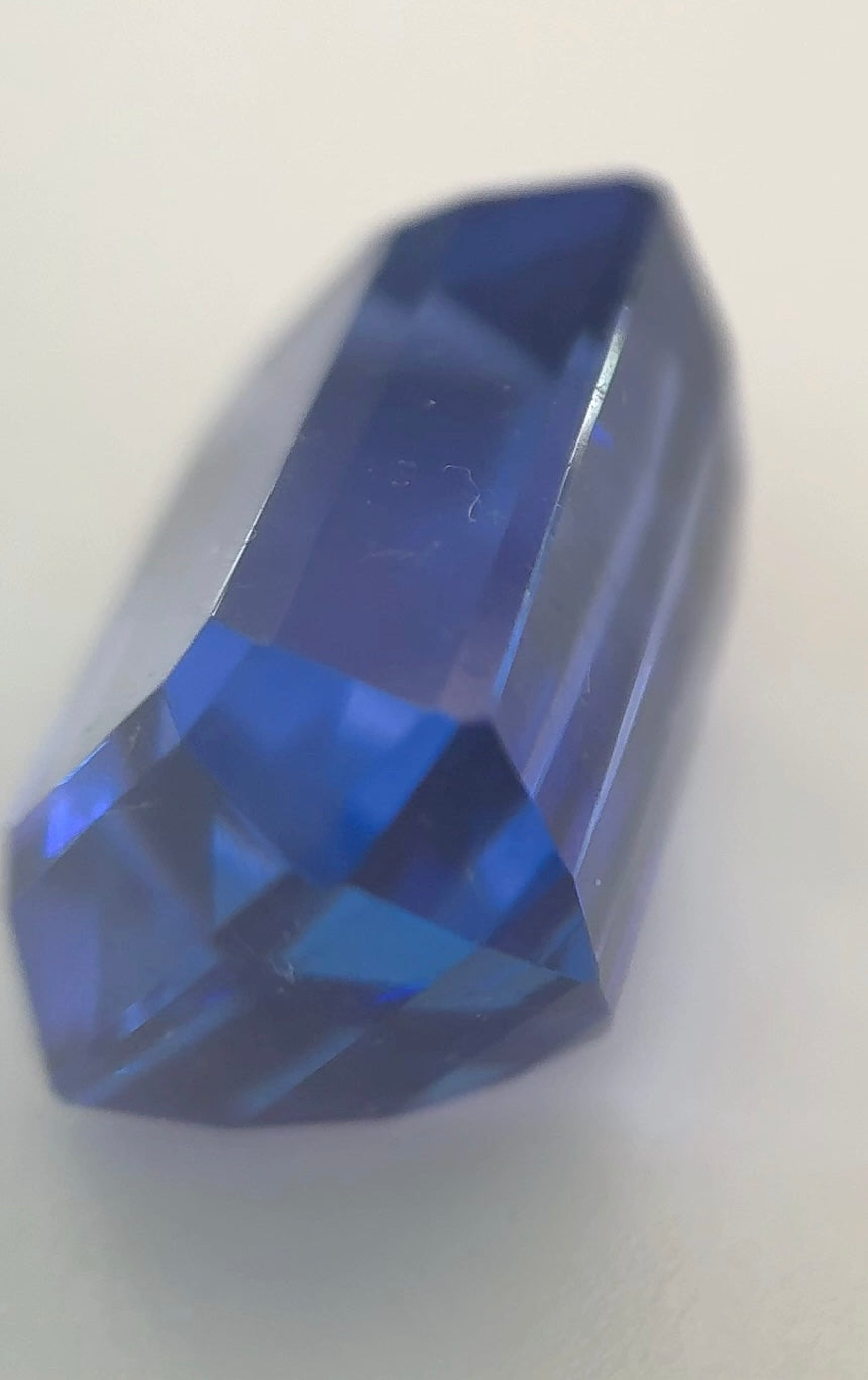 Royal Blue Tanzanite, Master Cut, 7.88ct