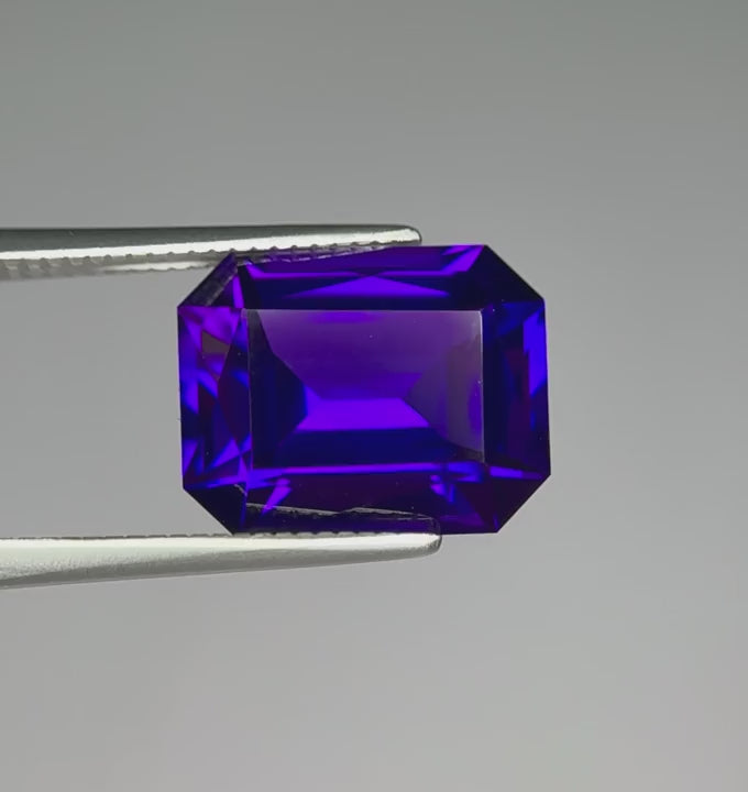Siberian Amethyst, Precision Cut, 3.98ct