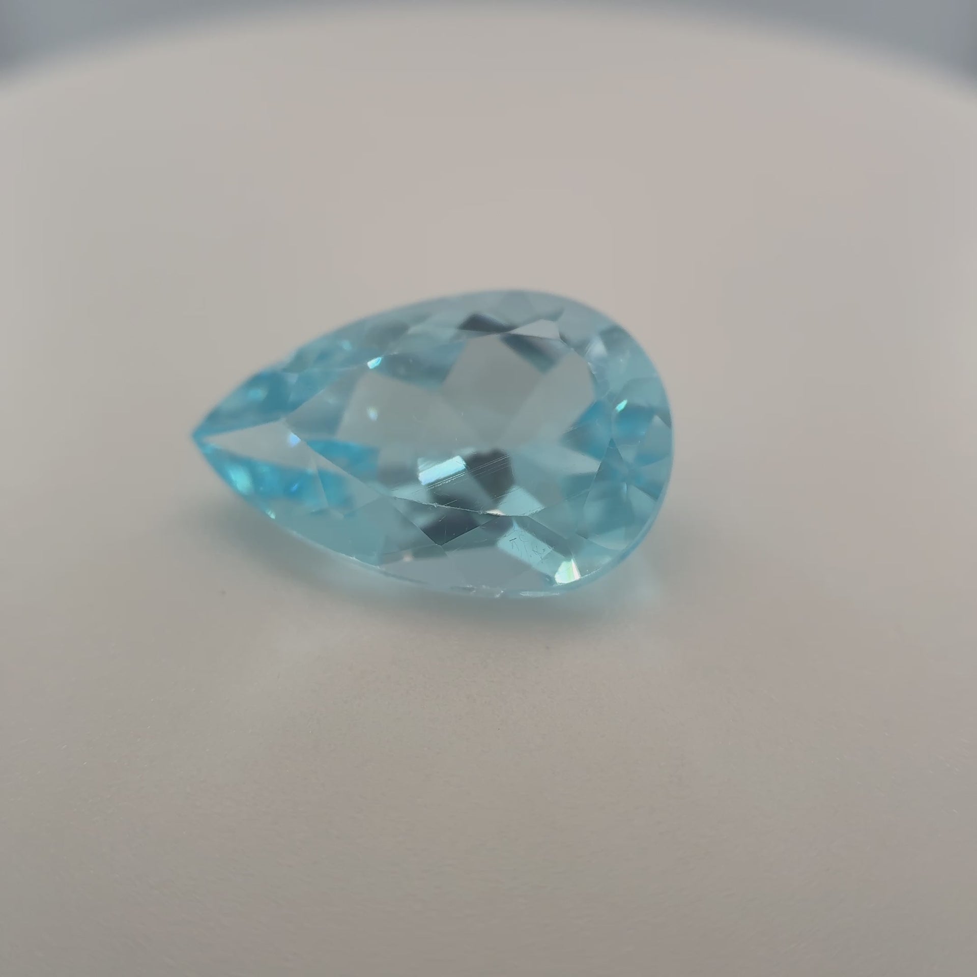 Aquamarine, Pear Cut, 5.61ct